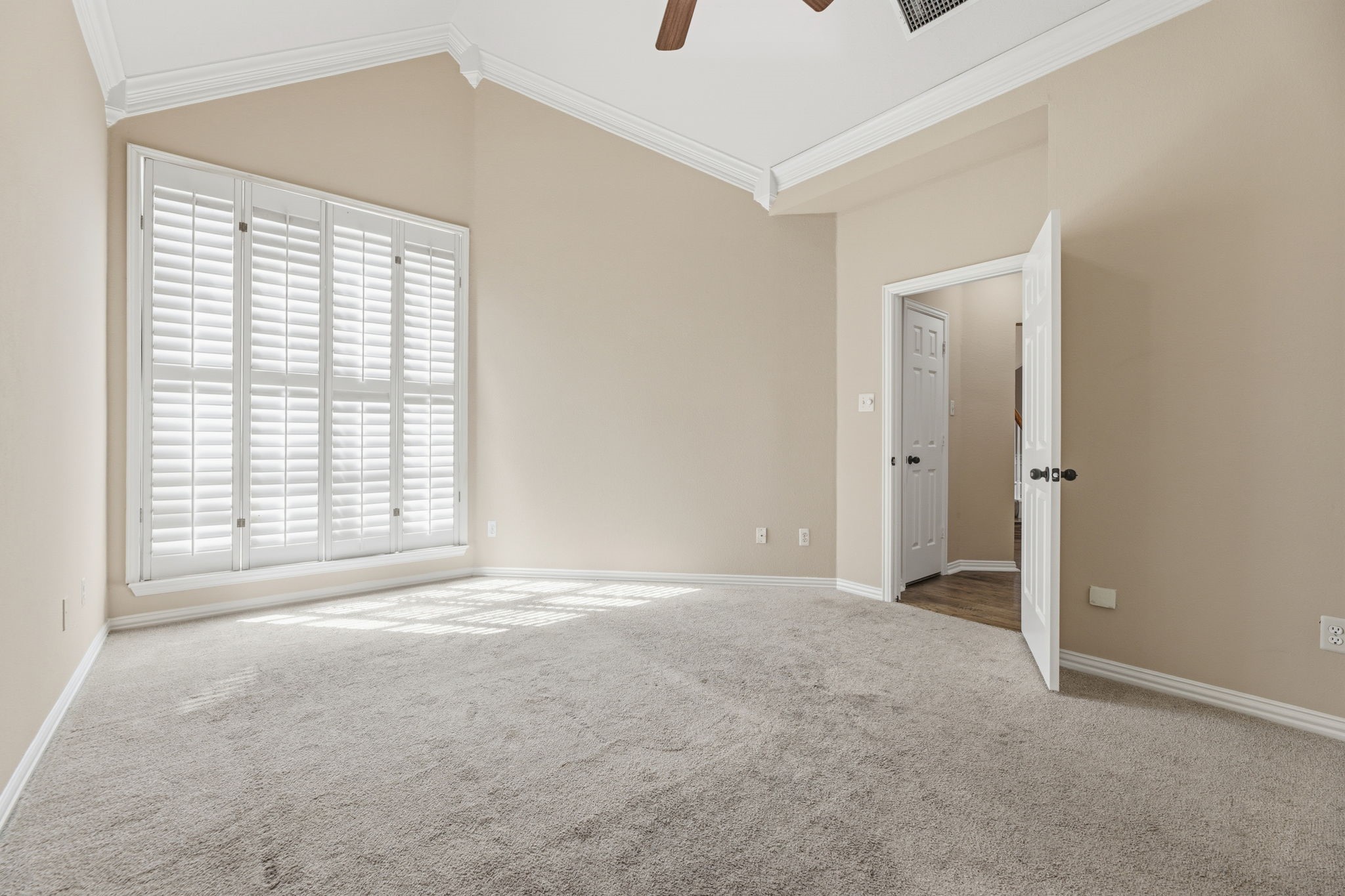 4124 Briarbend Road Dallas TX 75287