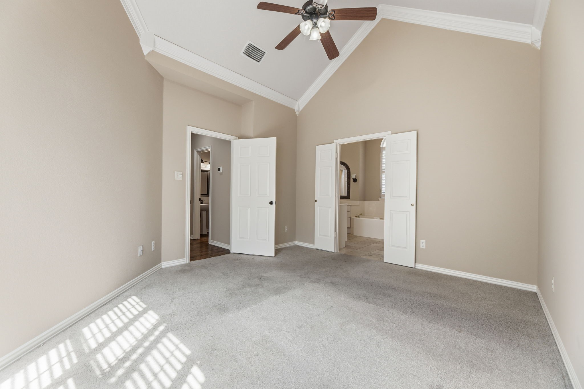 4124 Briarbend Road Dallas TX 75287