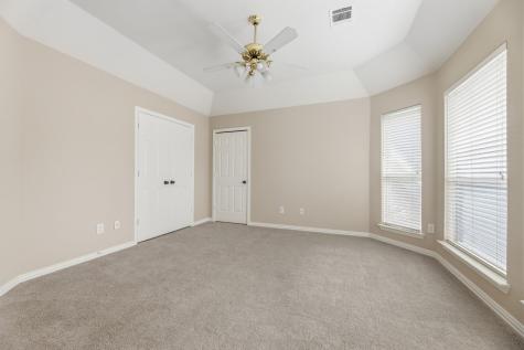 4124 Briarbend Road Dallas TX 75287