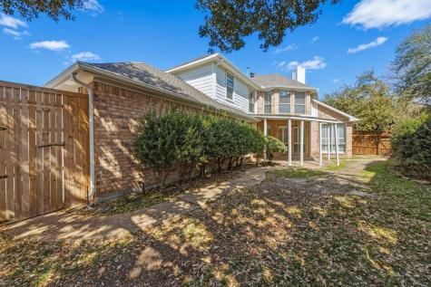 4124 Briarbend Road Dallas TX 75287