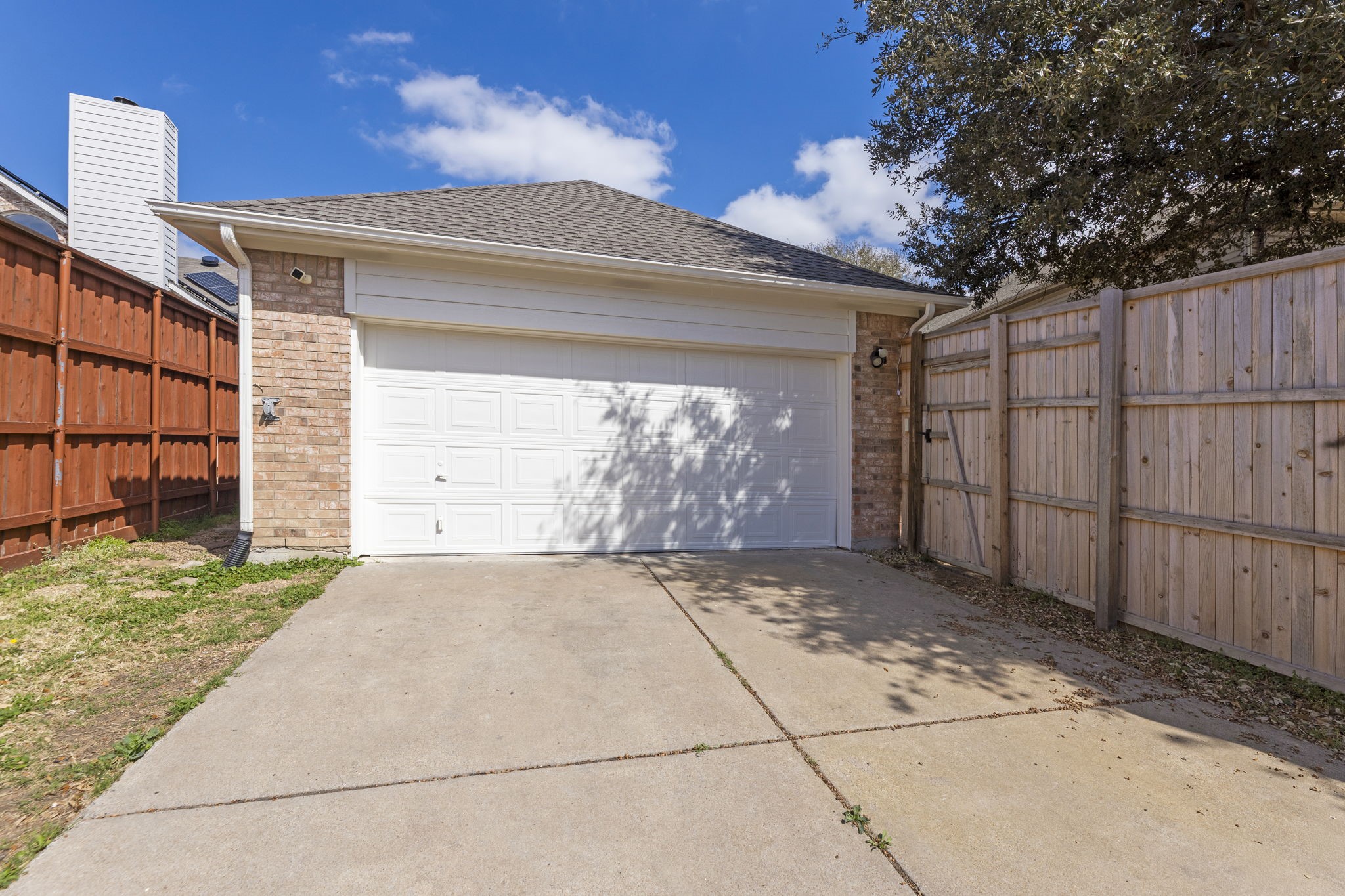 4124 Briarbend Road Dallas TX 75287