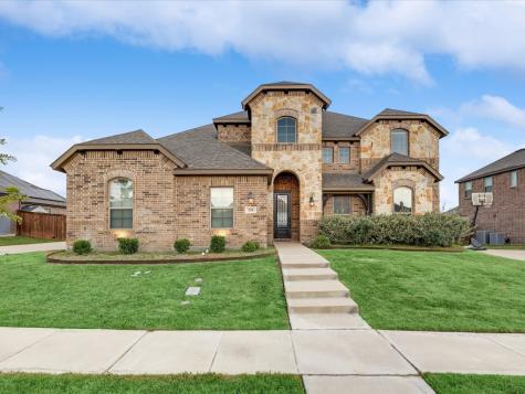 124 Street Elias Drive Burleson TX 76028