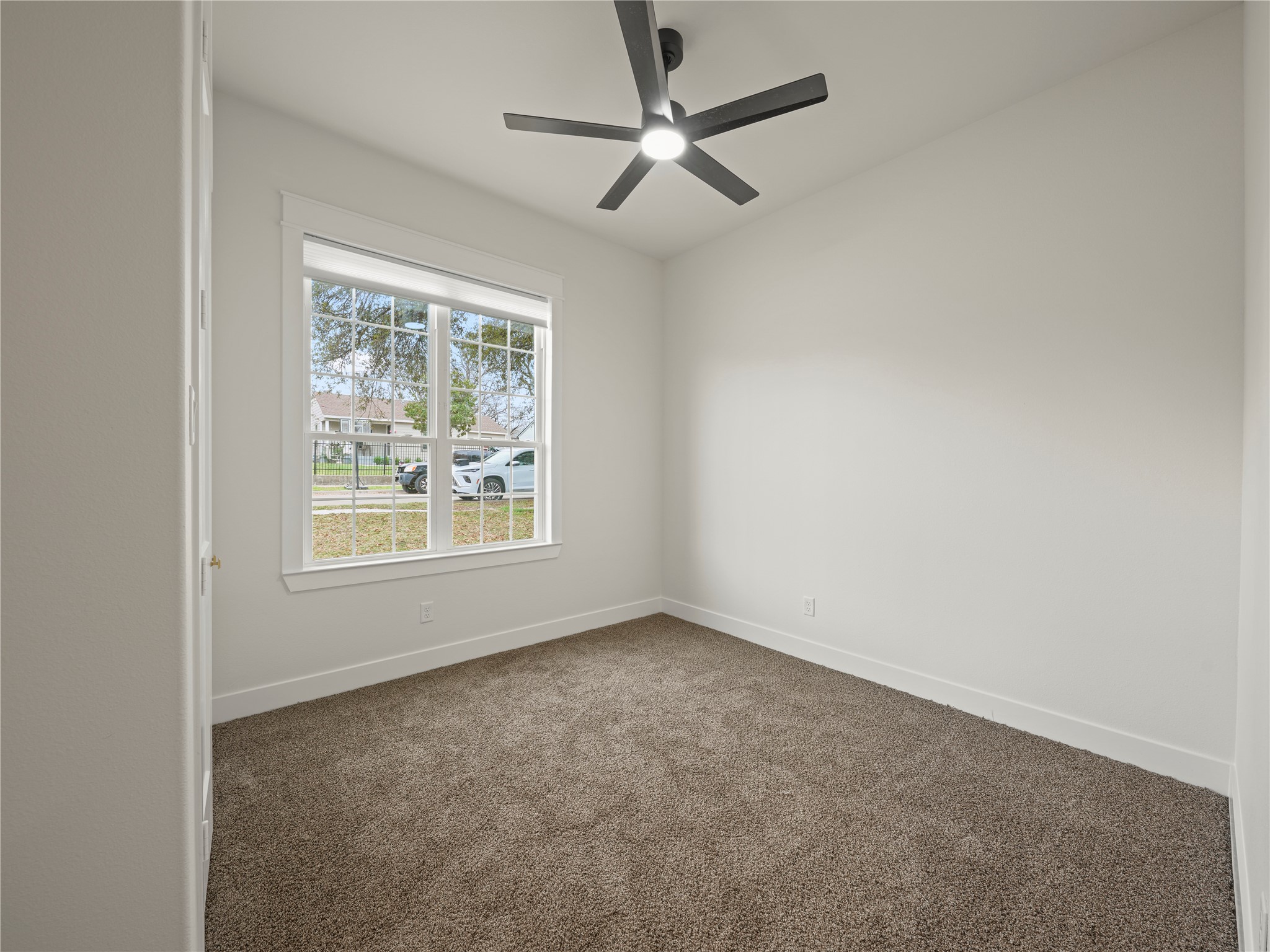 1033 E Bowie Street Fort Worth TX 76104