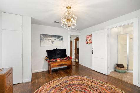 708 N Anglin Street Cleburne TX 76031