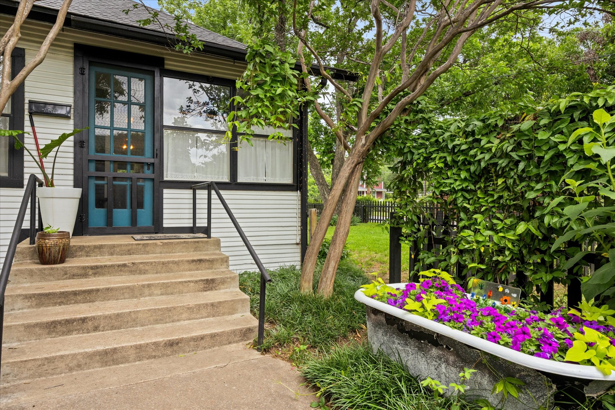 708 N Anglin Street Cleburne TX 76031