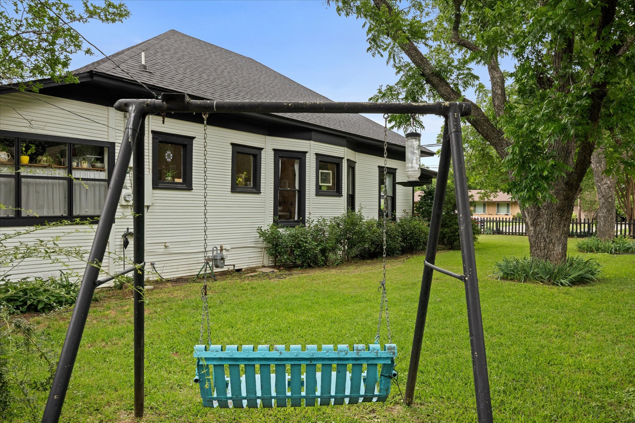 708 N Anglin Street Cleburne TX 76031