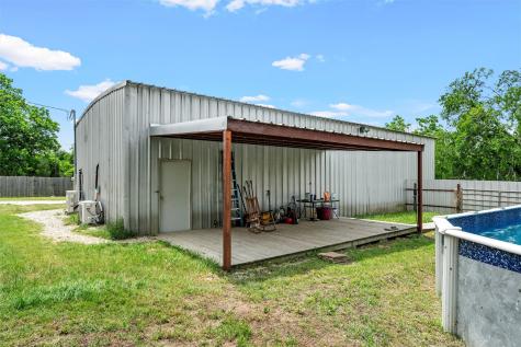 209 N Goddard Street Mart TX 76664