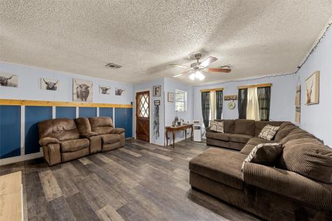 209 N Goddard Street Mart TX 76664