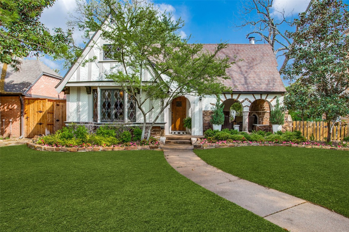 6903 Westlake Avenue Dallas TX 75214