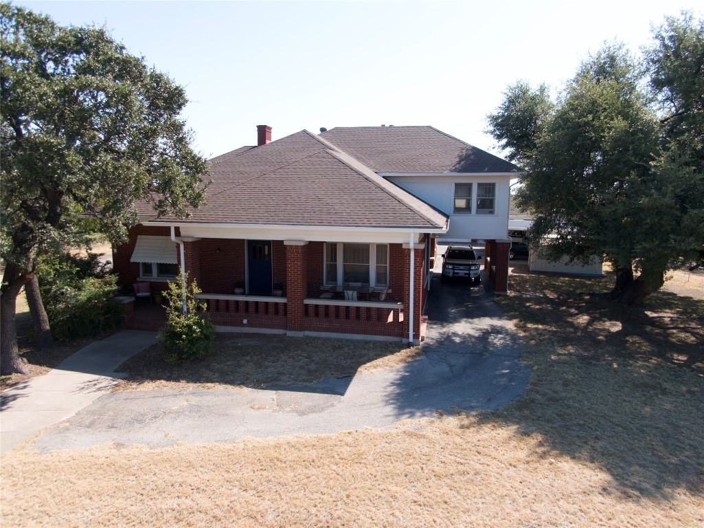 1823 S Main Street Weatherford TX 76086