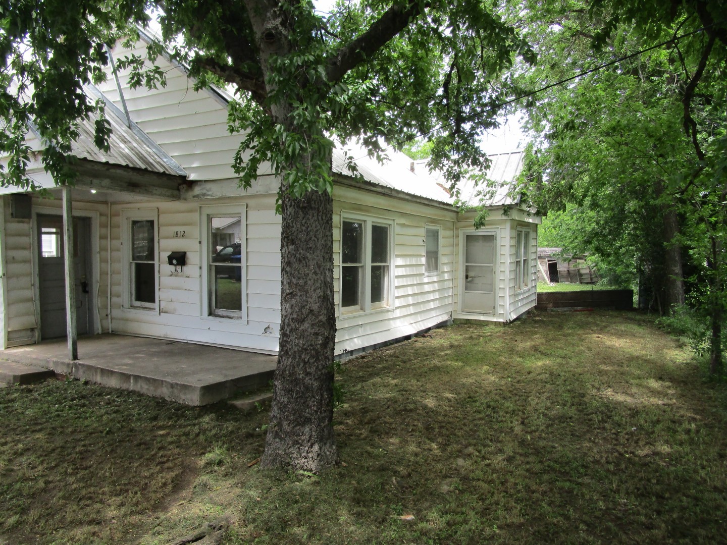 1812 8th Street Brownwood TX 76801