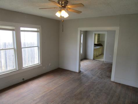 1812 8th Street Brownwood TX 76801