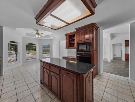 112 Santa Fe Trail Waxahachie TX 75165
