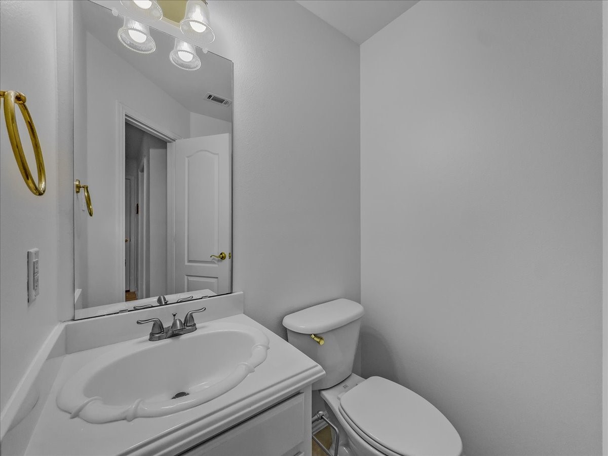 112 Santa Fe Trail Waxahachie TX 75165