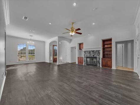 112 Santa Fe Trail Waxahachie TX 75165