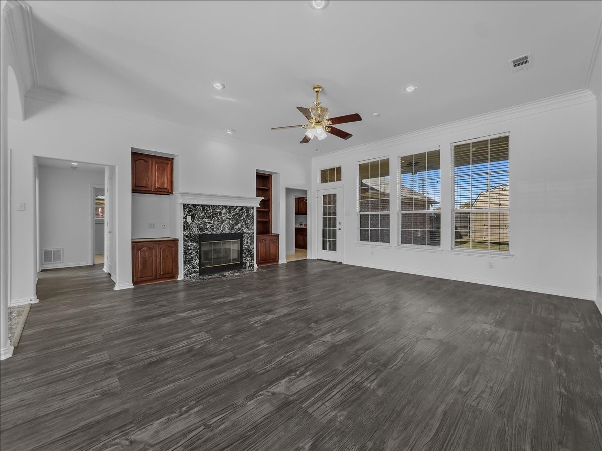 112 Santa Fe Trail Waxahachie TX 75165