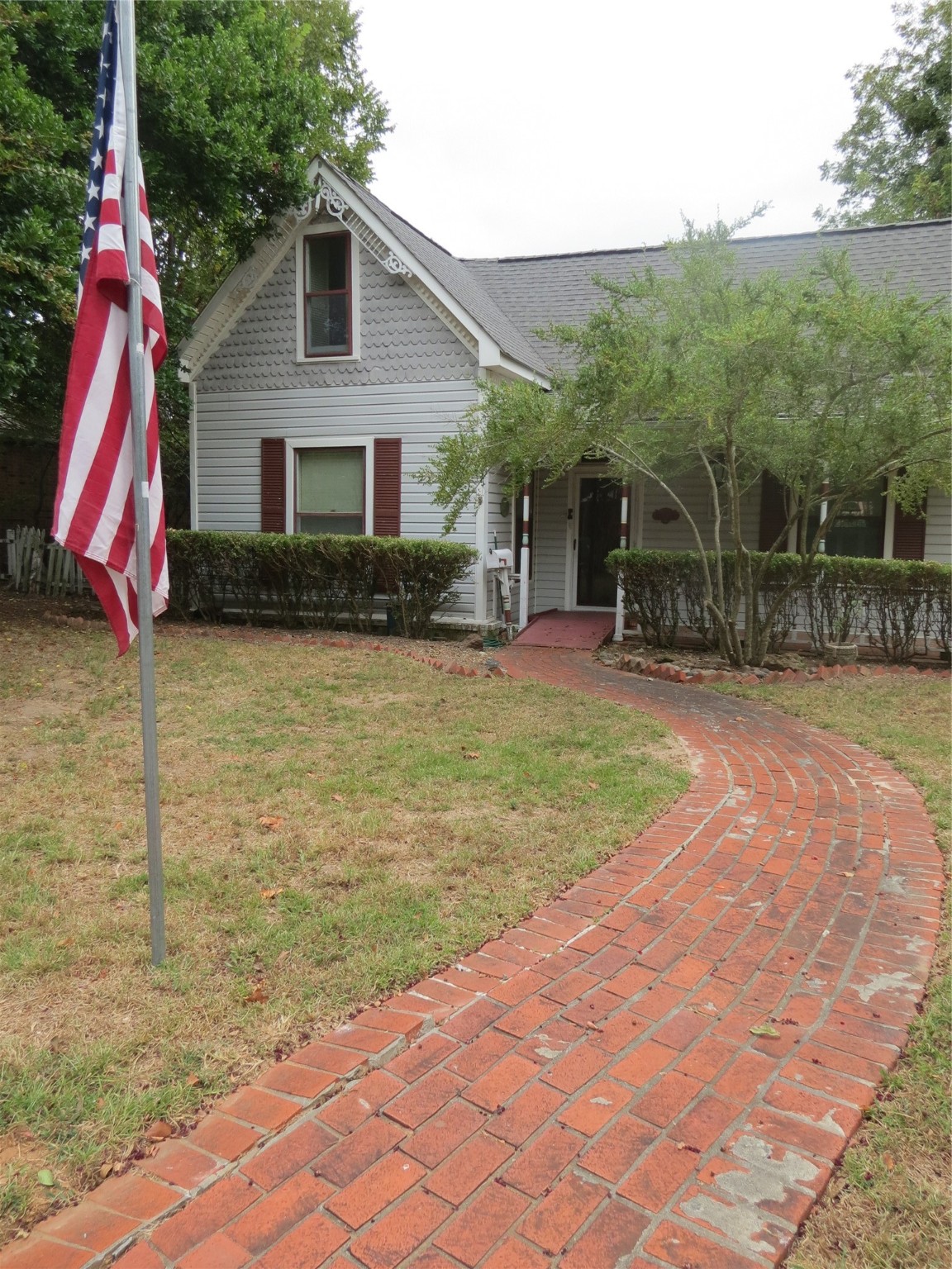 504 N Newsom Street Mineola TX 75773
