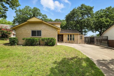 909 Brestol Court W Bedford TX 76021
