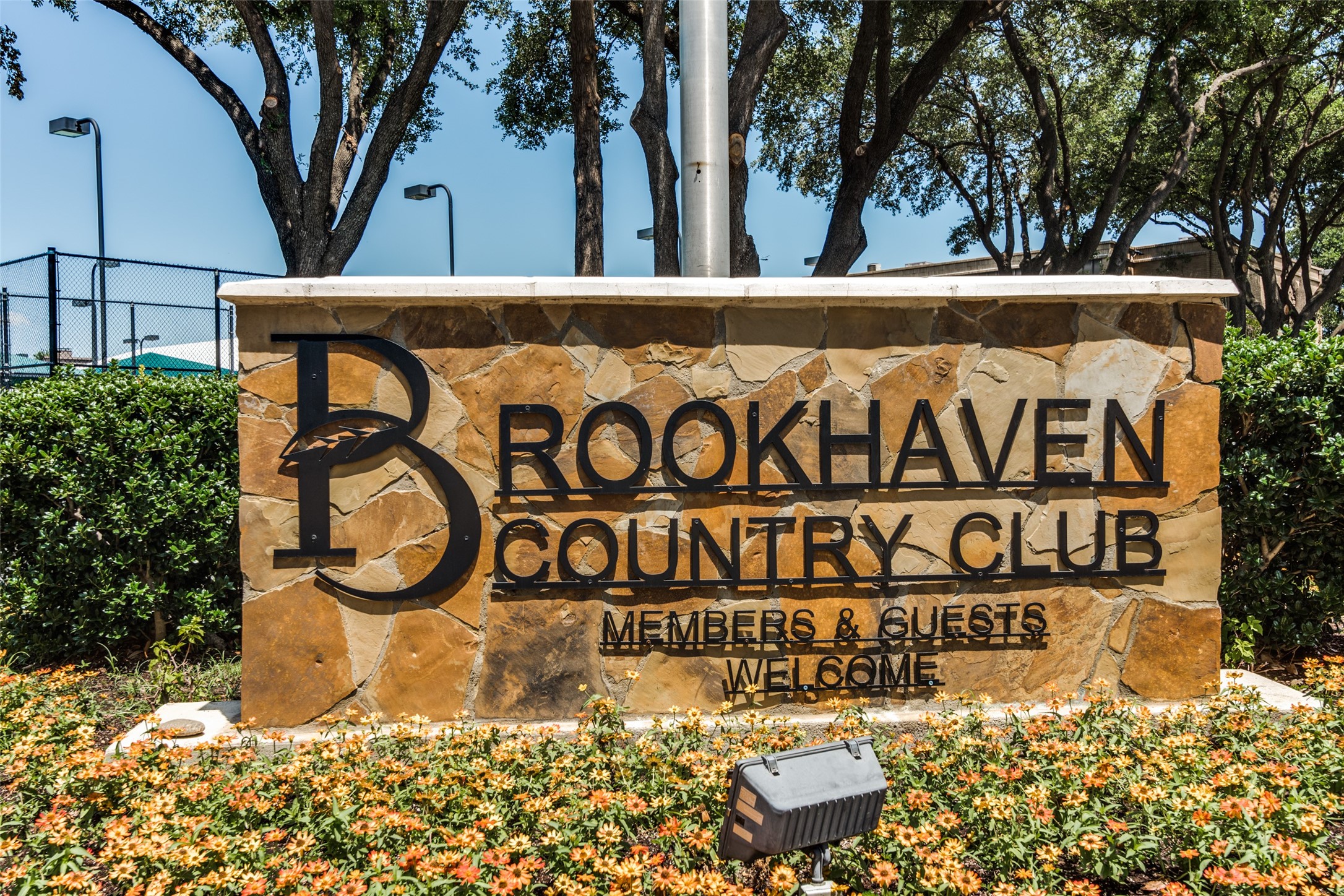 3314 Brookhaven Club Drive Farmers Branch TX 75234
