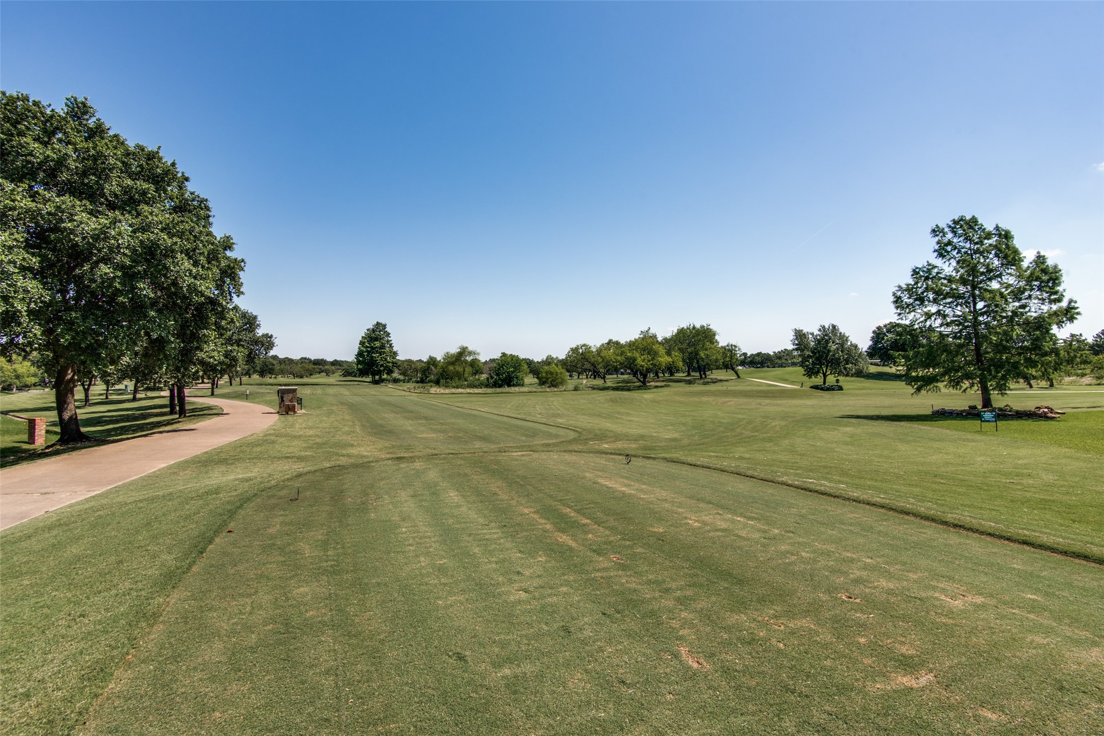 3314 Brookhaven Club Drive Farmers Branch TX 75234