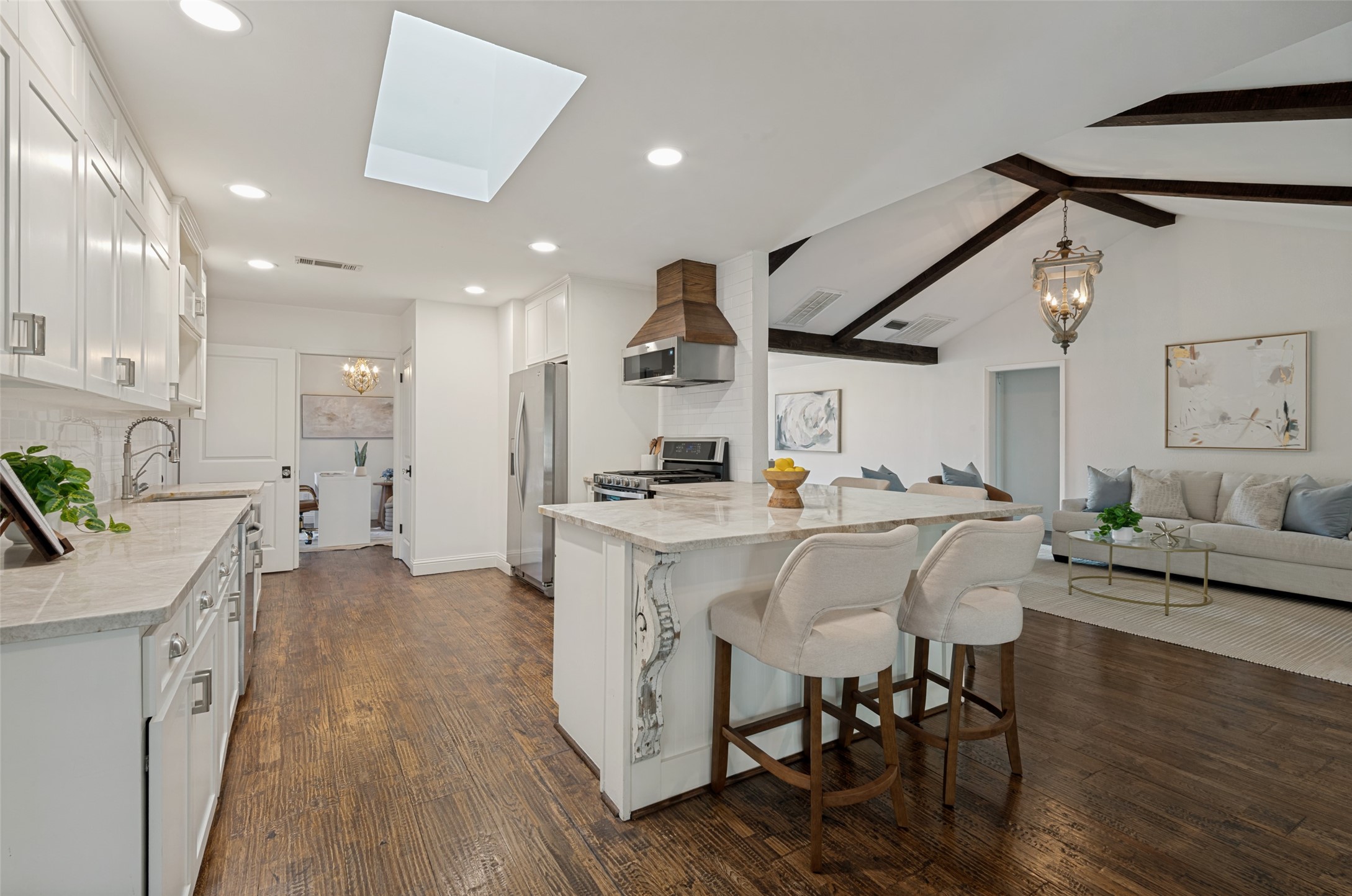3314 Brookhaven Club Drive Farmers Branch TX 75234