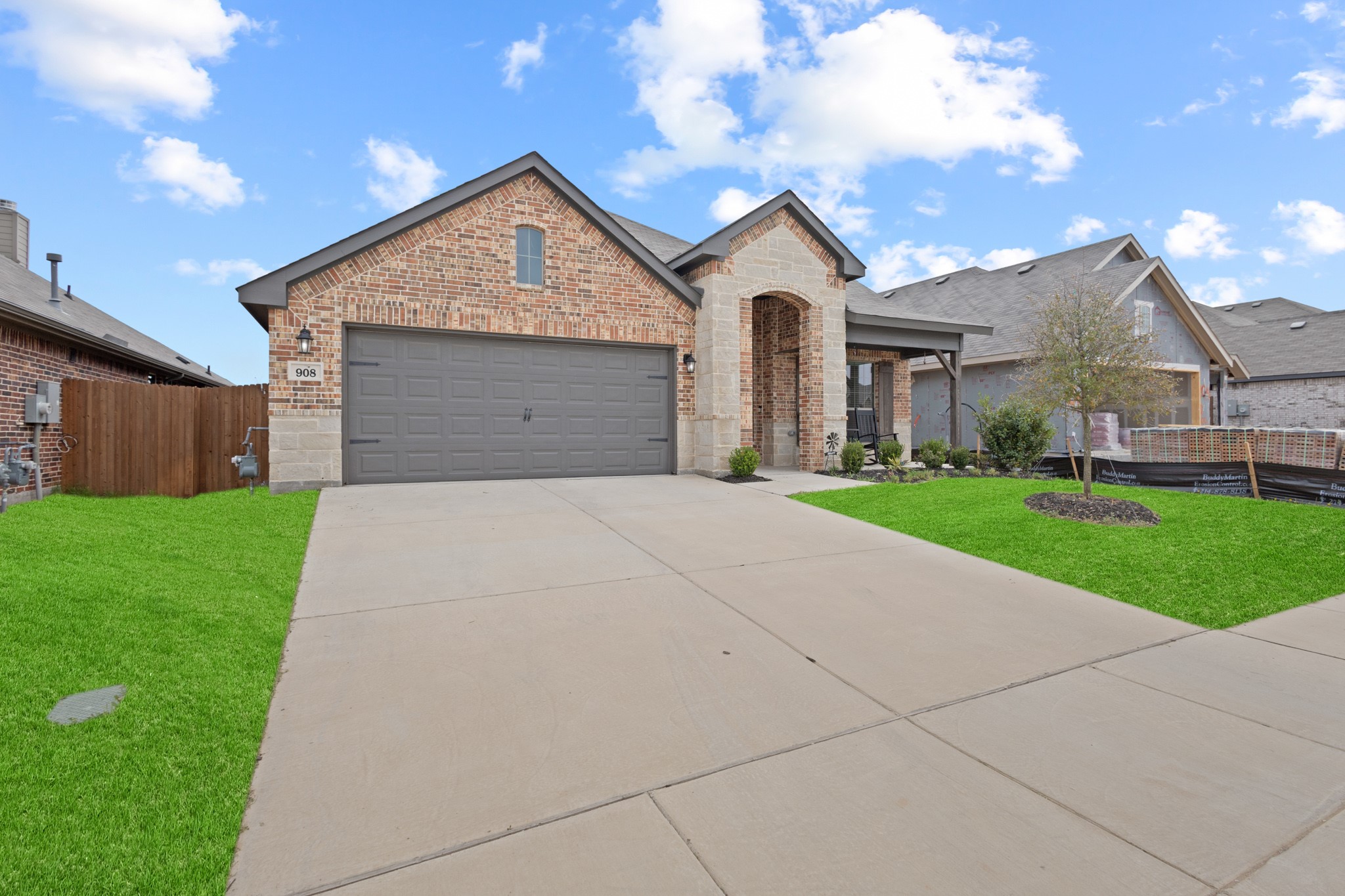 908 Madeline Lane Cleburne TX 76033