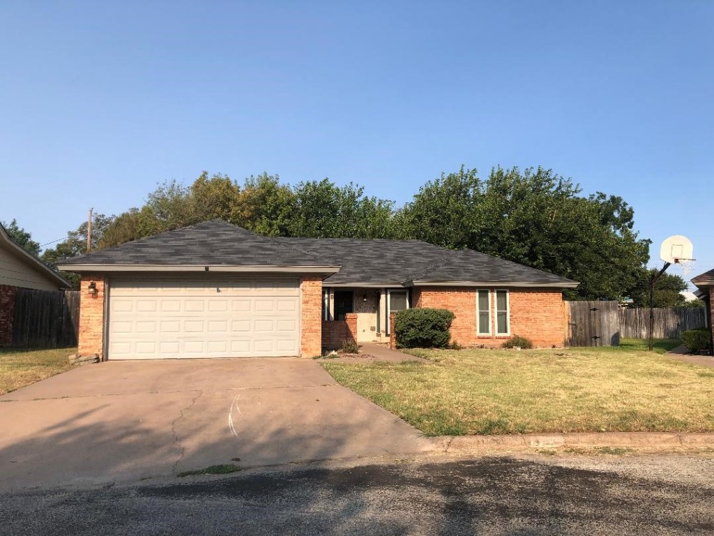 1942 Chimneywood Court Abilene TX 79602