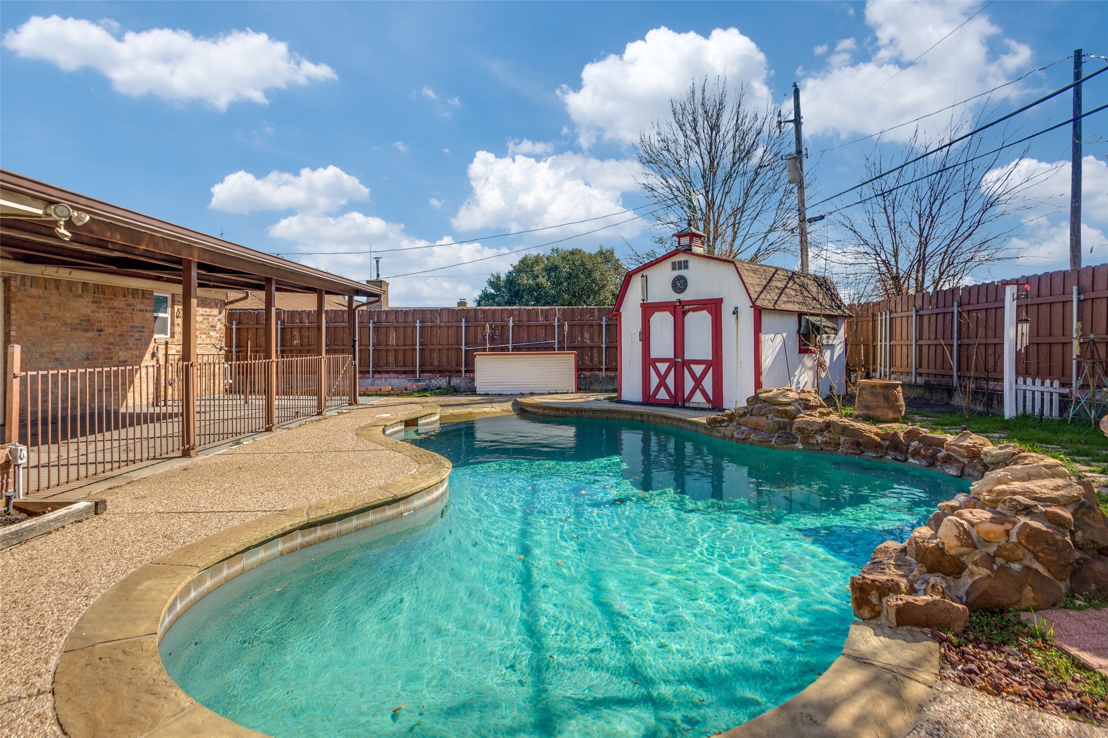 721 NW Ann Lois Lane Burleson TX 76028