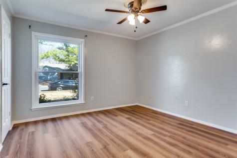 721 NW Ann Lois Lane Burleson TX 76028