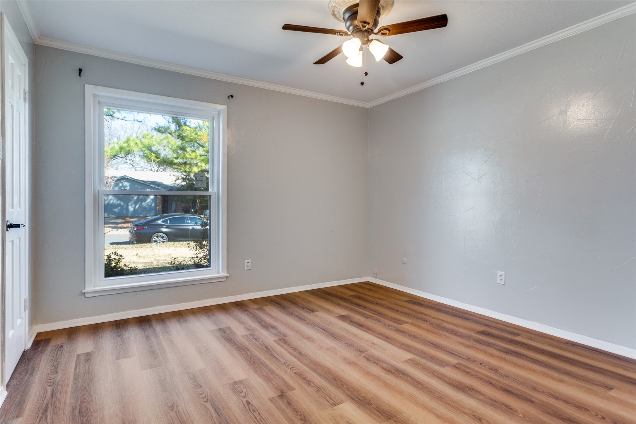 721 NW Ann Lois Lane Burleson TX 76028