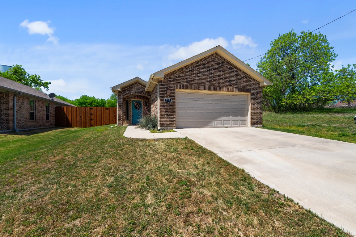 120 S School Road Rhome TX 76078