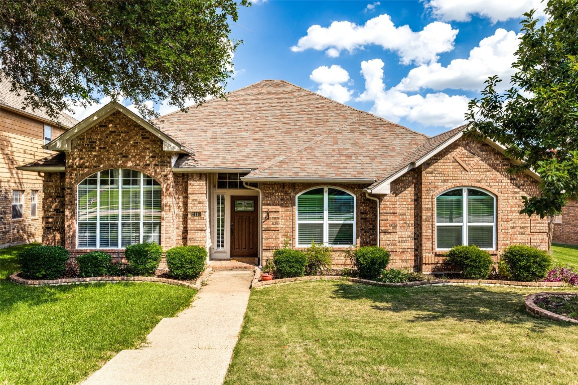 2116 Fawn Ridge Trail Carrollton TX 75010