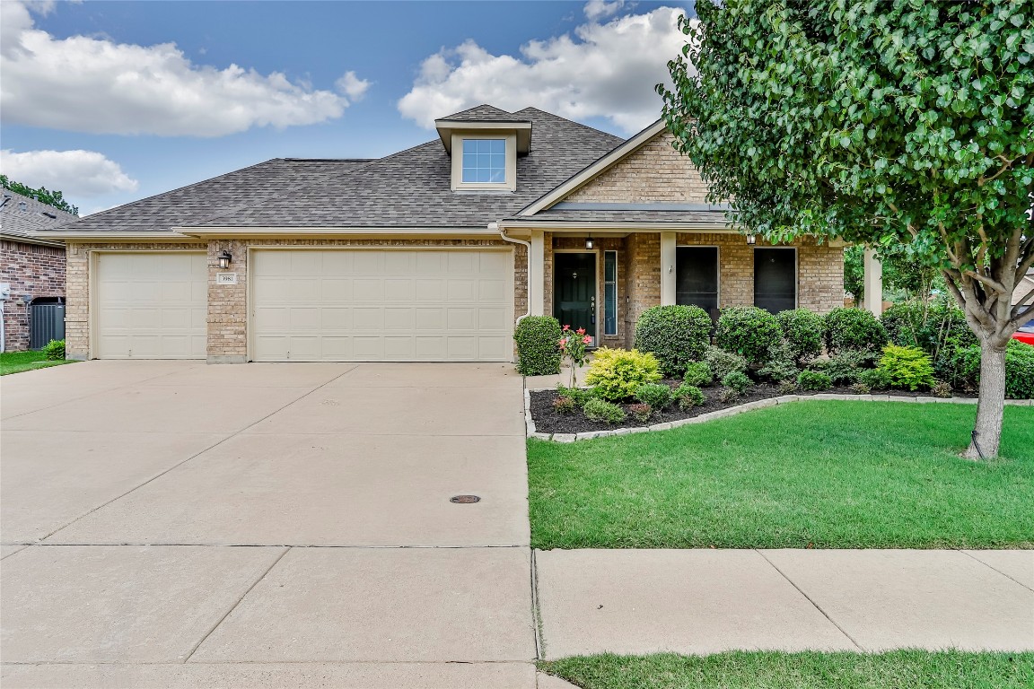 3981 Grizzly Hills Circle Fort Worth TX 76244
