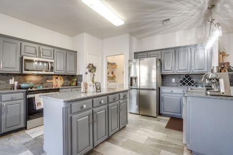 2226 Creek Side Drive Weatherford TX 76087