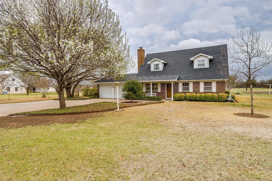 420 N Trail Street Crowley TX 76036