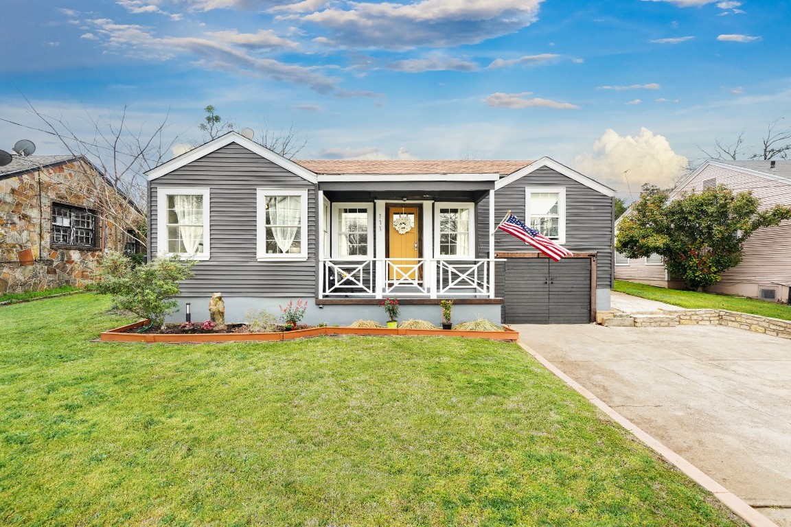 111 N Boundary Street Weatherford TX 76086