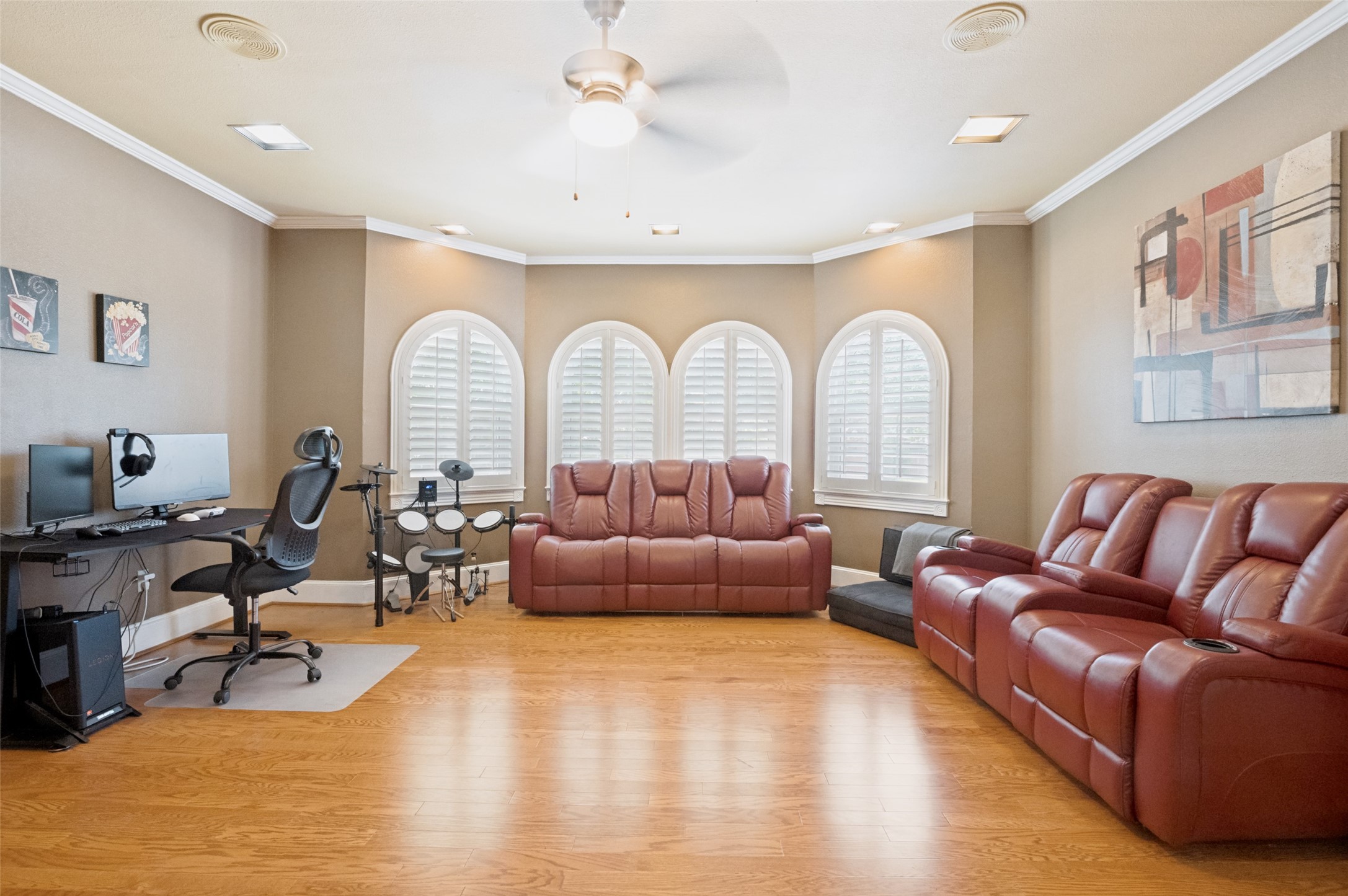 636 Bent Creek Drive Desoto TX 75115