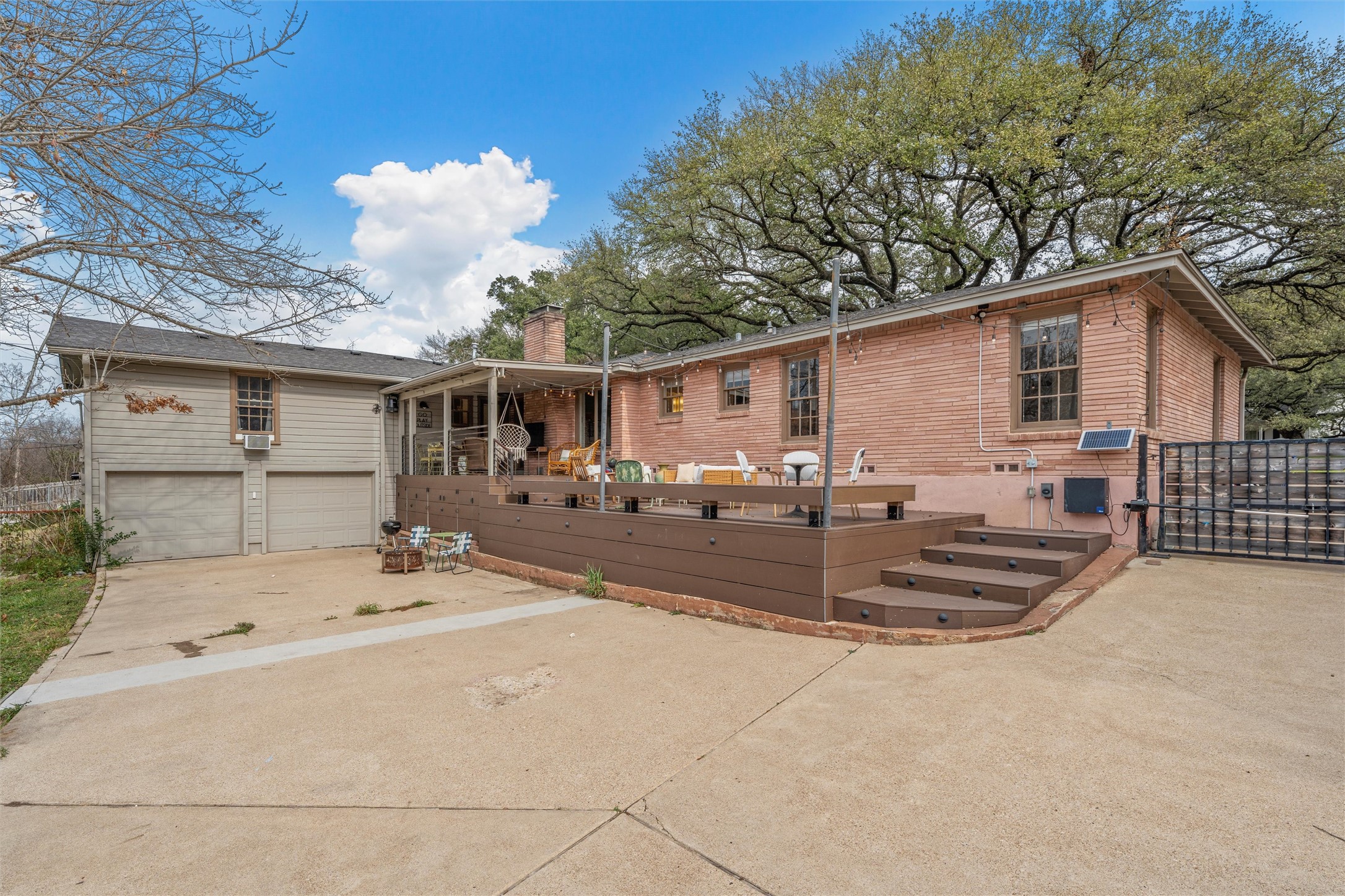 2516 Old Oaks Drive Waco TX 76710