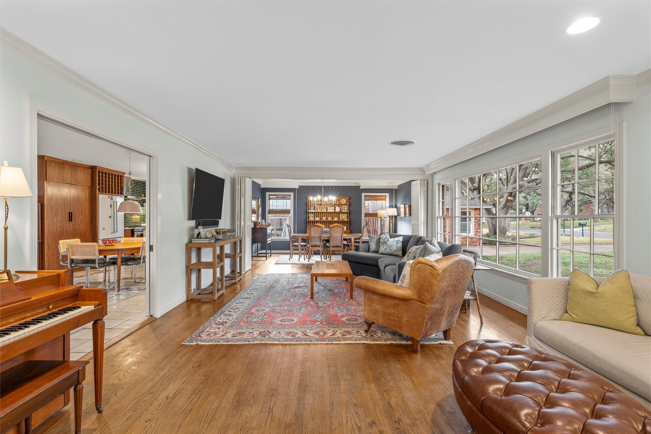 2516 Old Oaks Drive Waco TX 76710