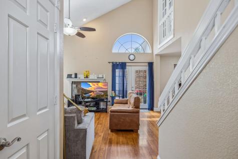 9404 Penny Lane Irving TX 75063