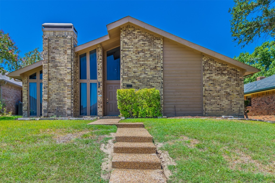 1520 Shonka Drive Carrollton TX 75007