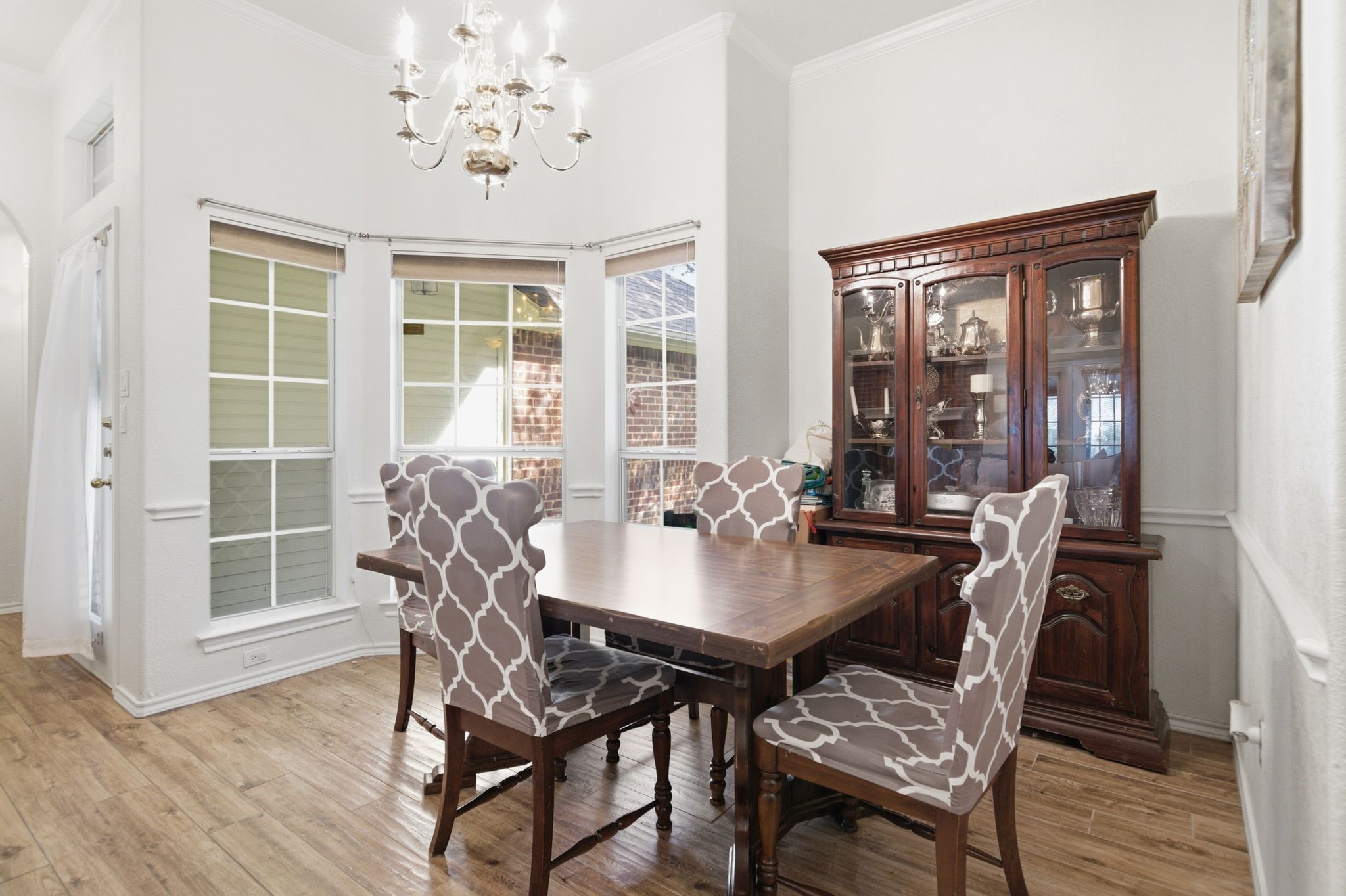 729 Bent Tree Court Hurst TX 76054