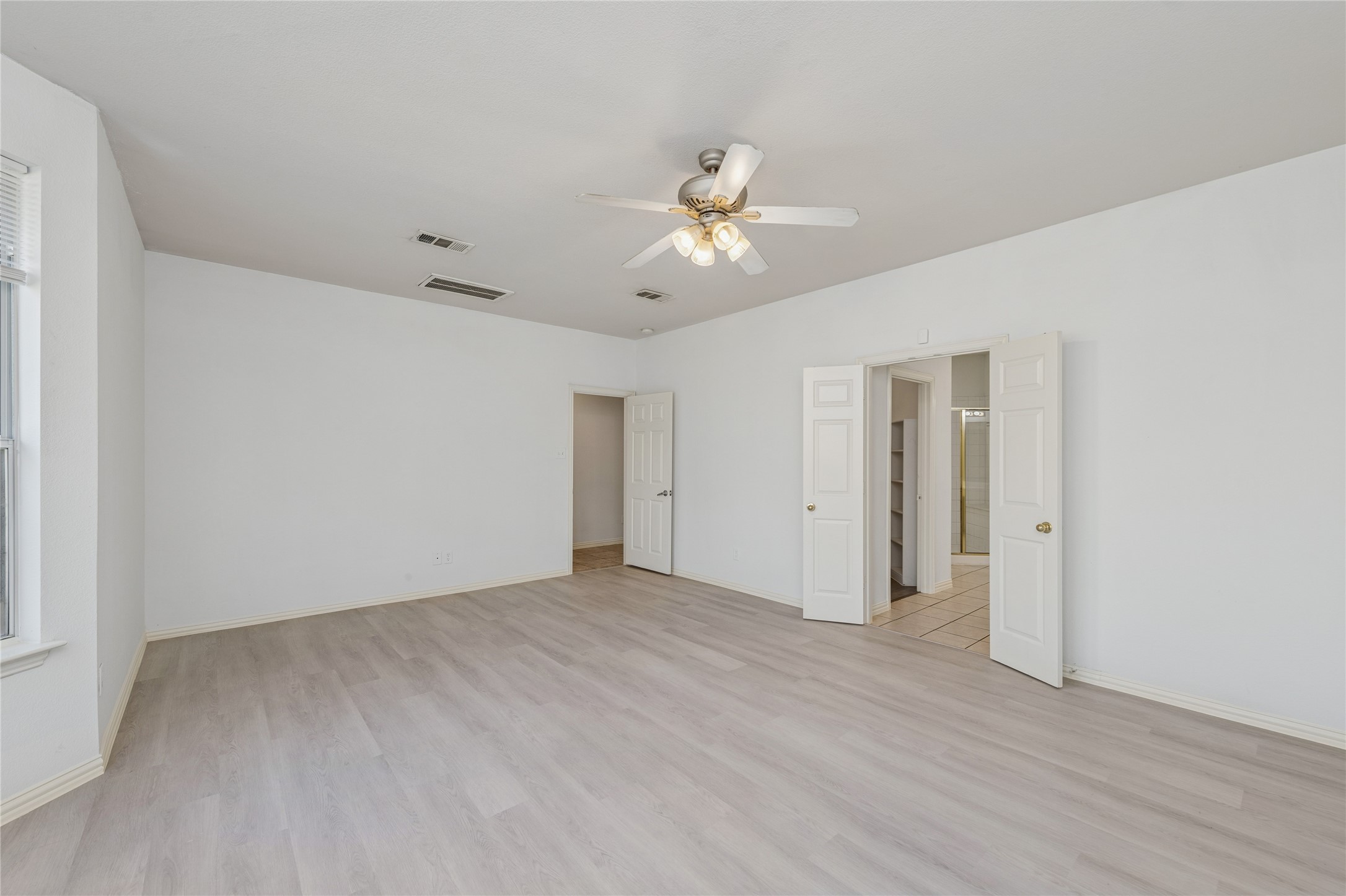 4921 Kingfisher Lane Mesquite TX 75181