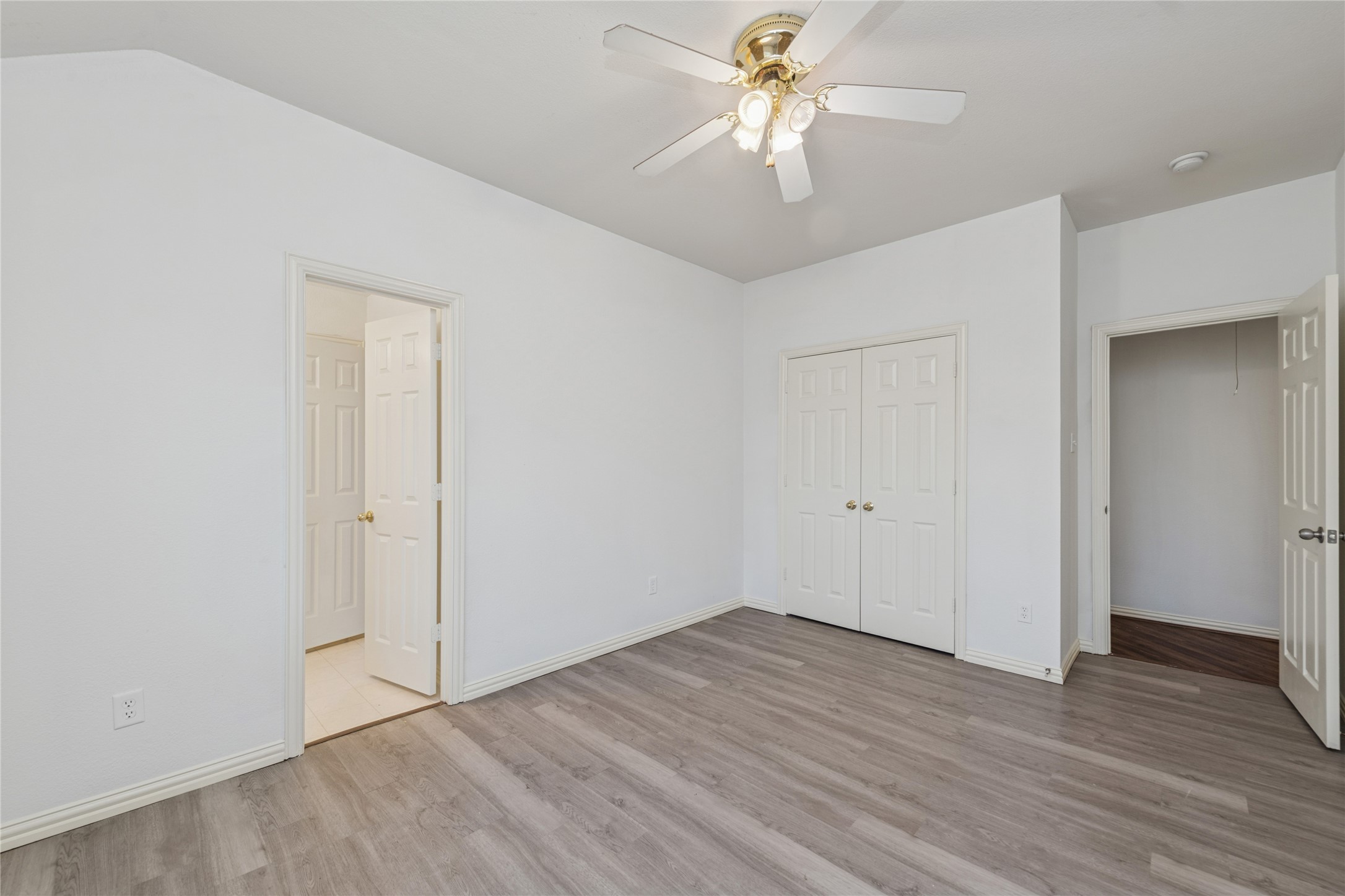 4921 Kingfisher Lane Mesquite TX 75181