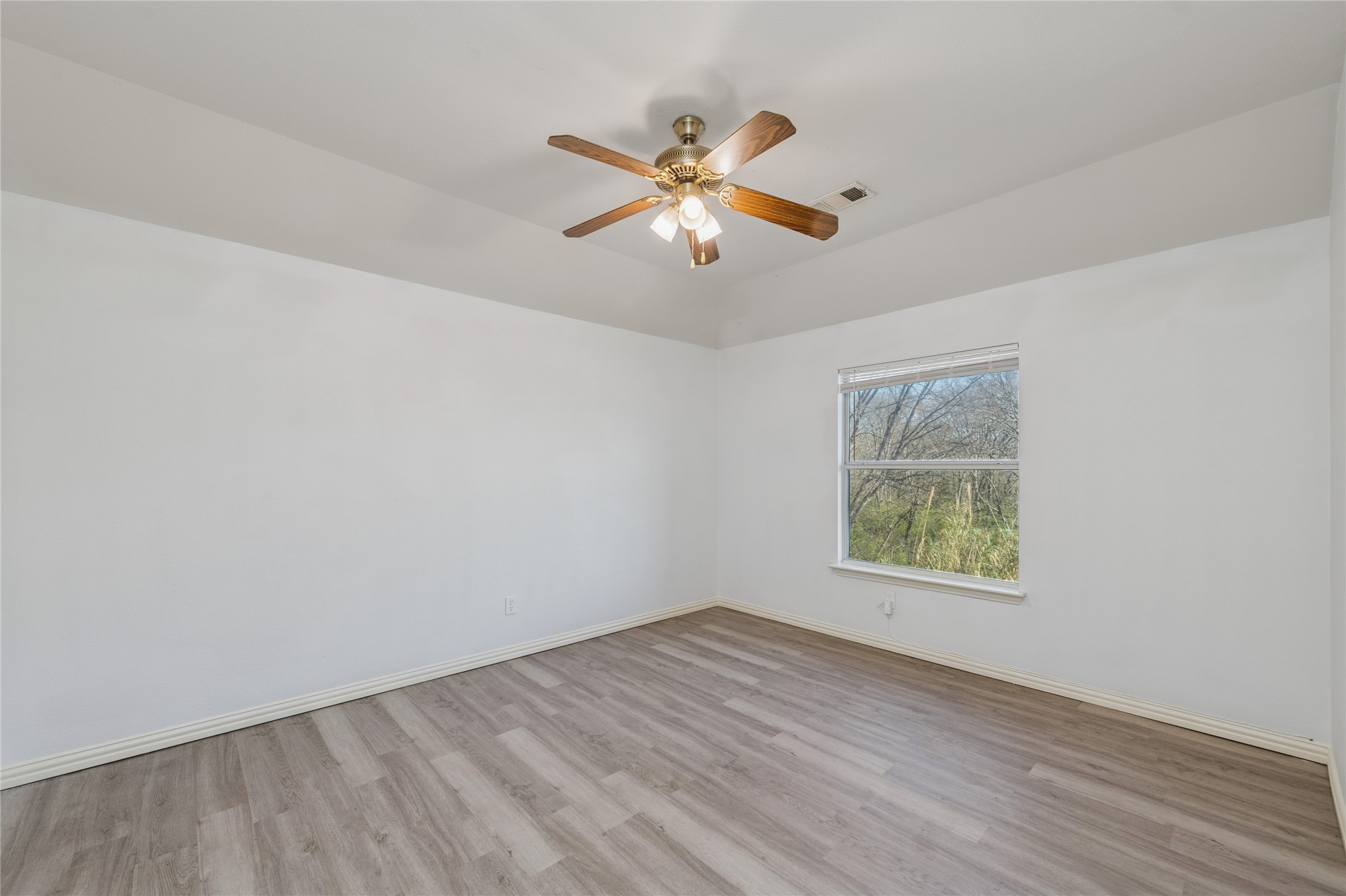 4921 Kingfisher Lane Mesquite TX 75181