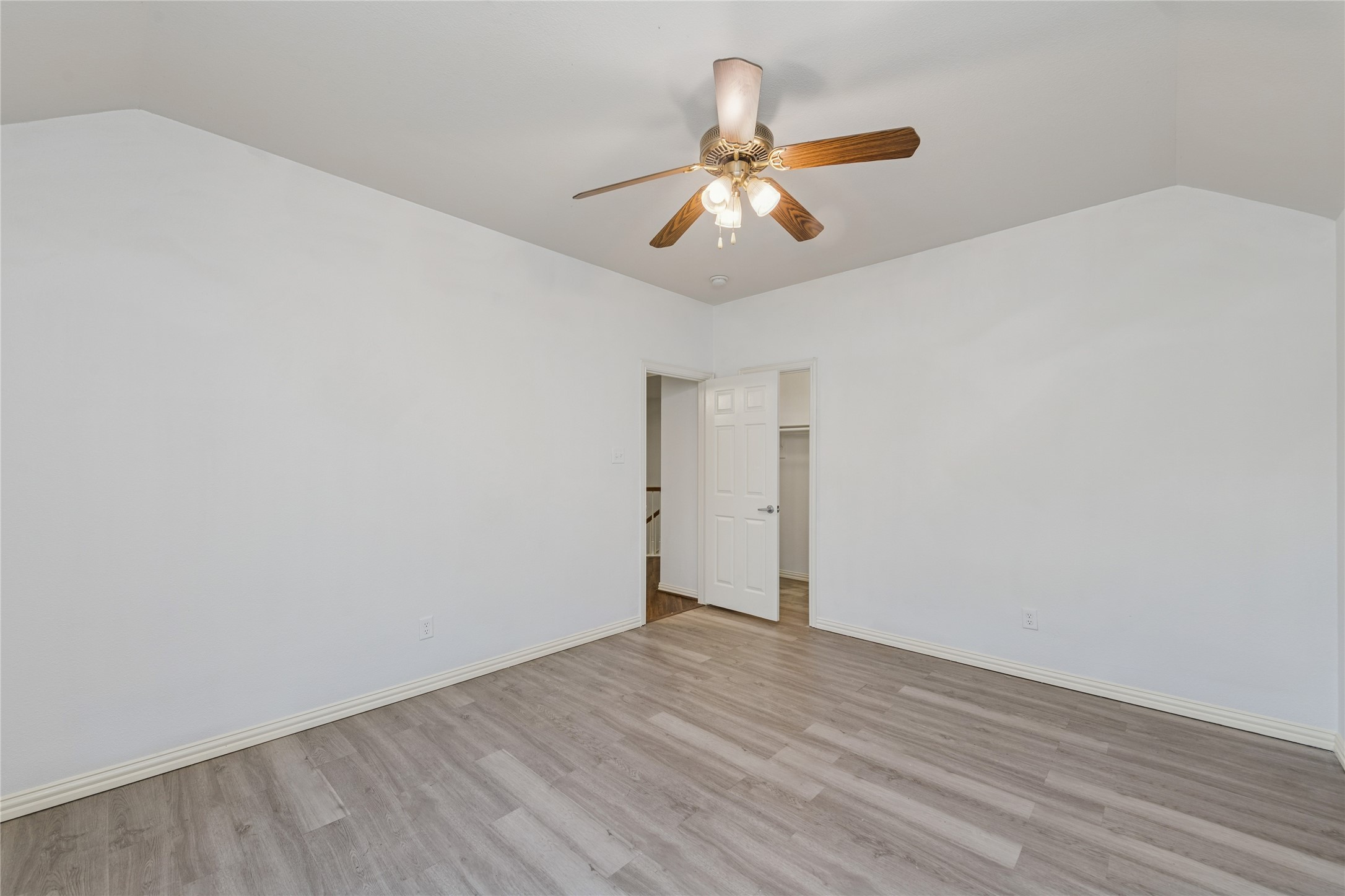 4921 Kingfisher Lane Mesquite TX 75181