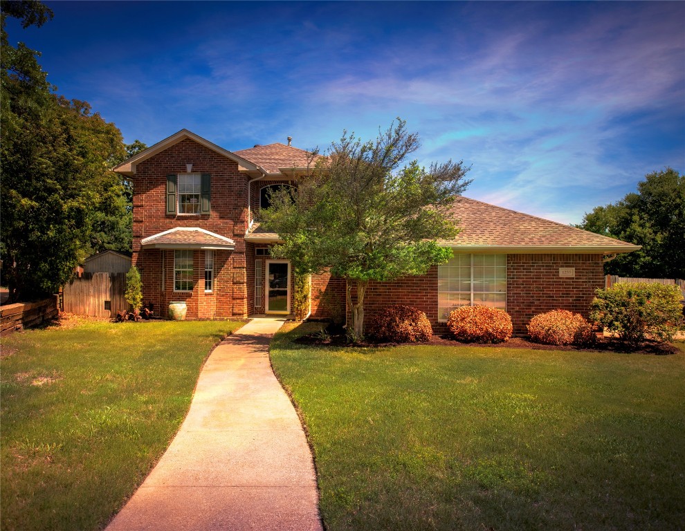 1255 Stonehill Court Kennedale TX 76060