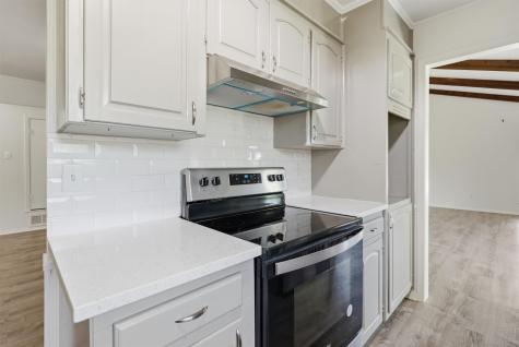 6106 Laredo Court Granbury TX 76049