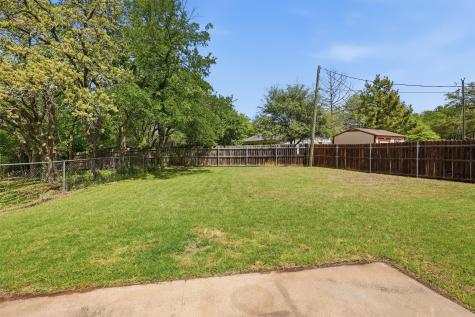 6106 Laredo Court Granbury TX 76049