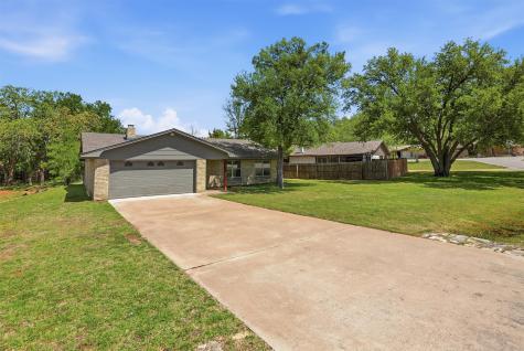 6106 Laredo Court Granbury TX 76049